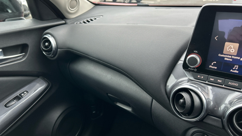 Nissan Juke 1.0 DiG-T 114 Acenta 5dr Petrol Hatchback